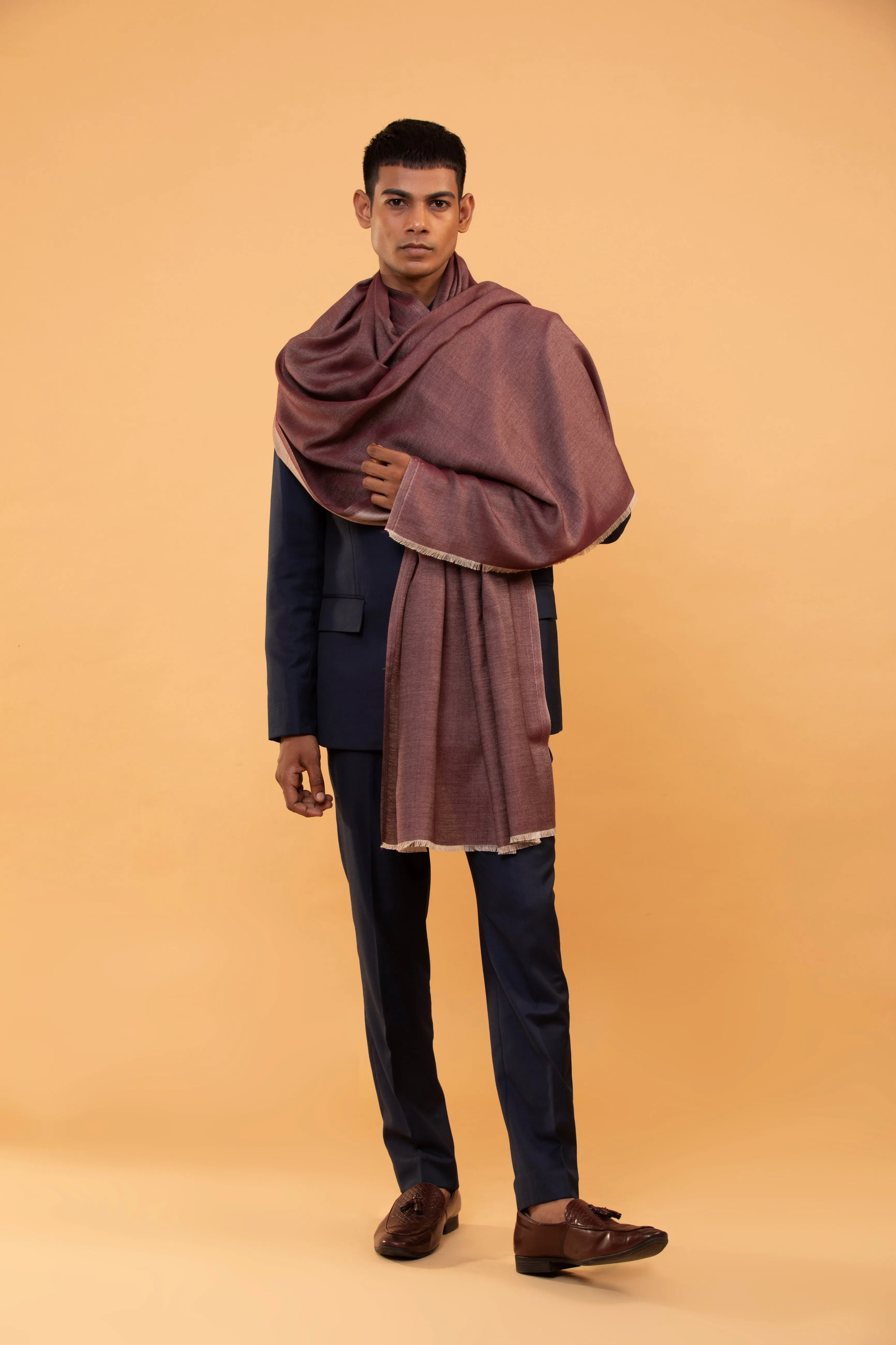 Elegant Men's Wool Shawl - Premium Winter Fashion, Warm & Stylish Wrap