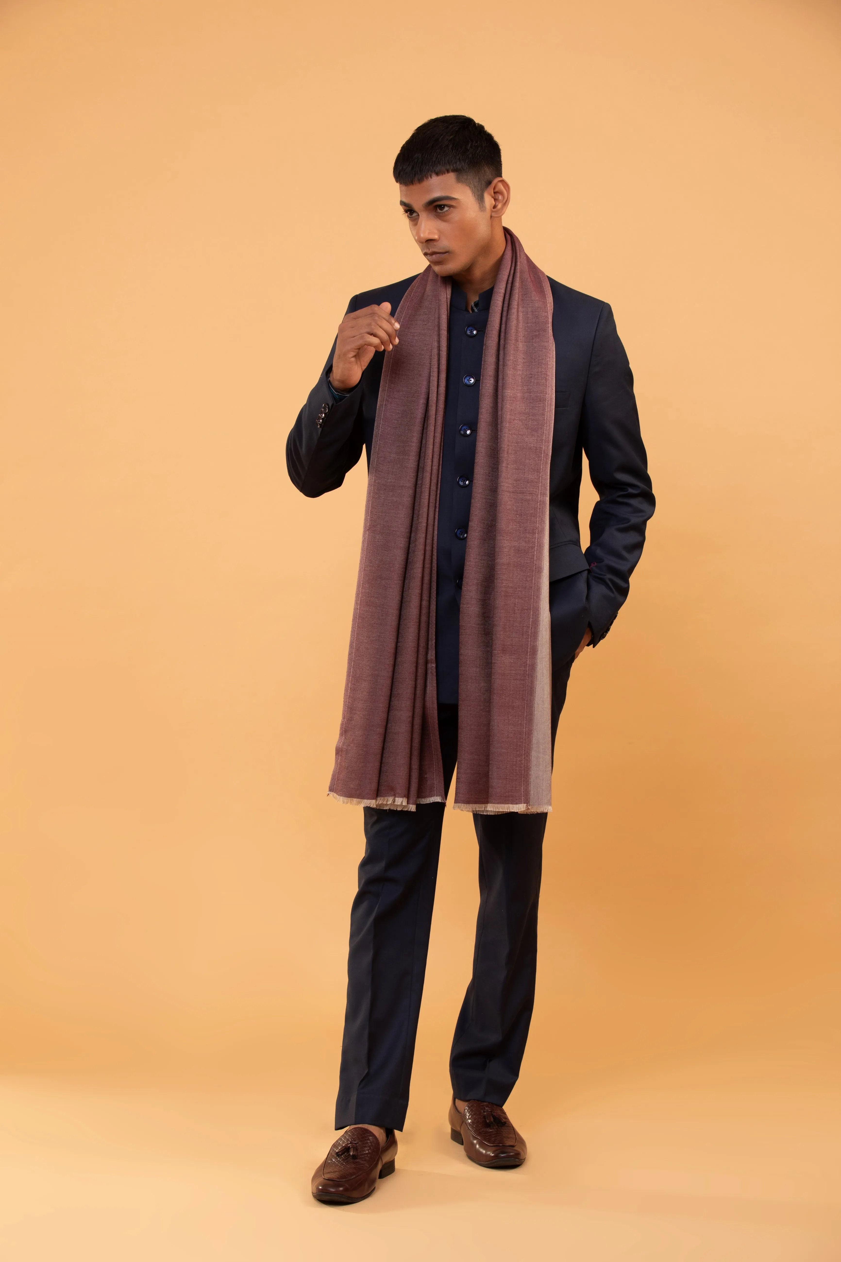 Elegant Men's Wool Shawl - Premium Winter Fashion, Warm & Stylish Wrap