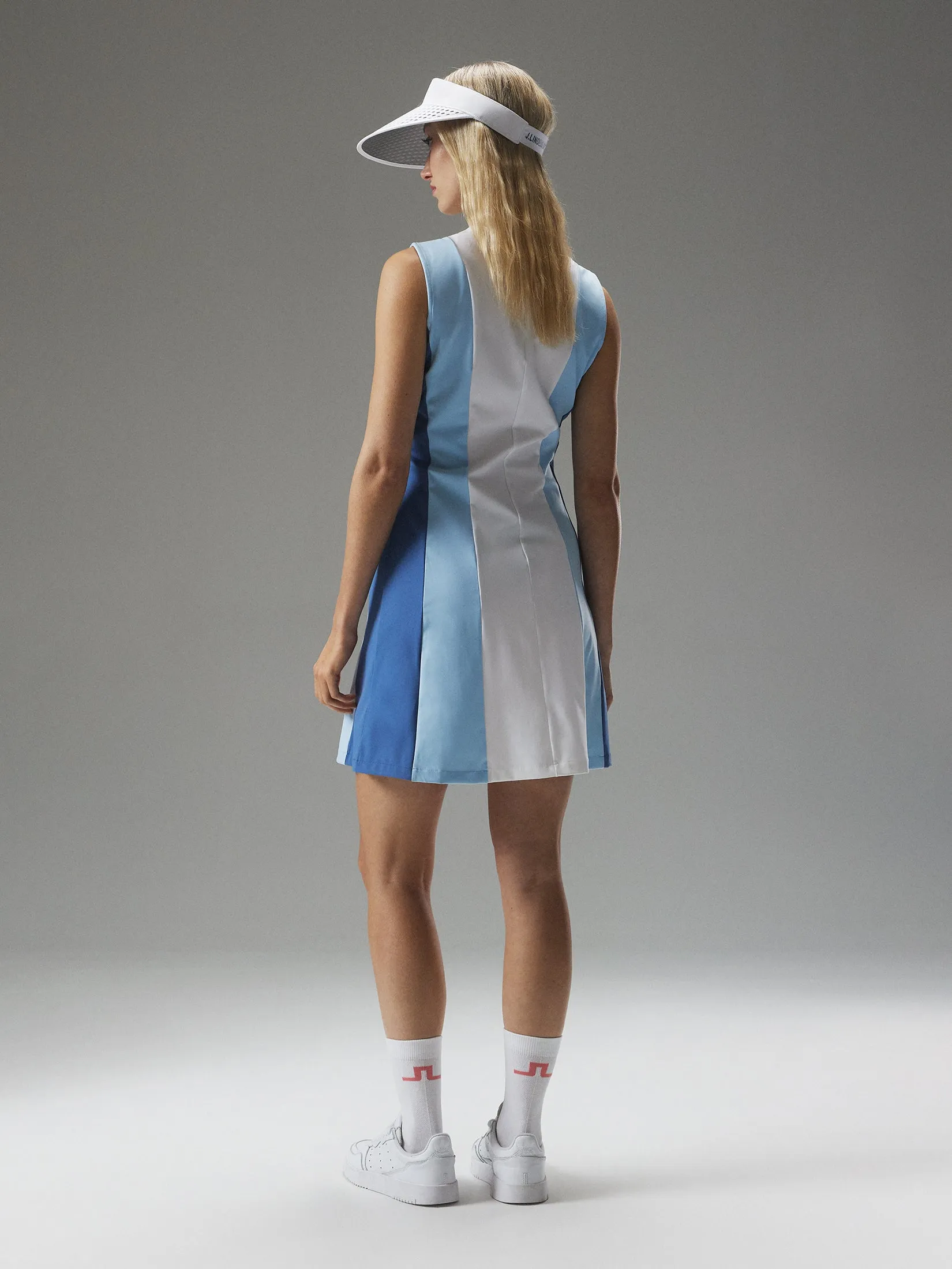 Jasmin Dress / Airy Blue