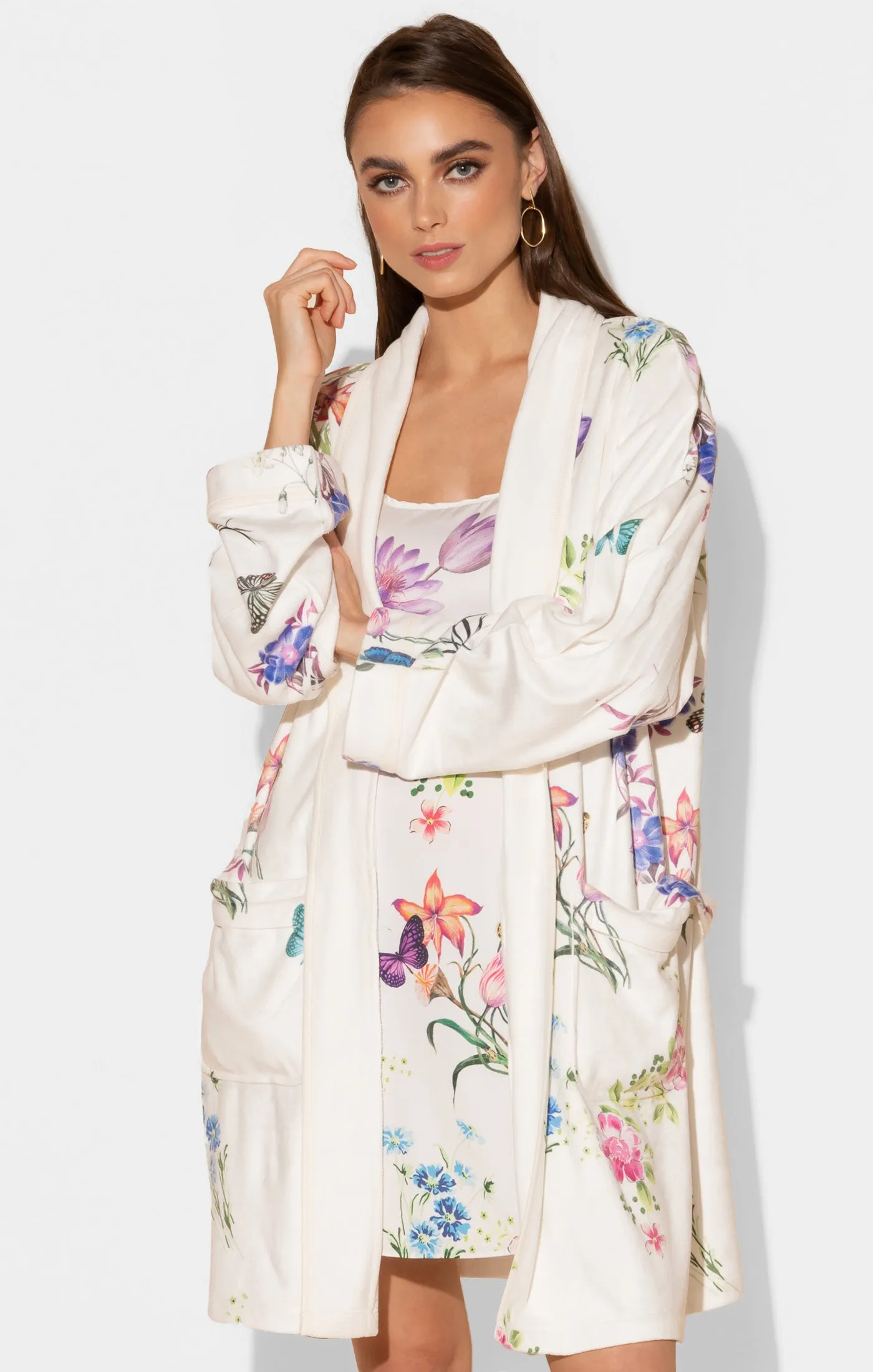 Wonderland Short Robe